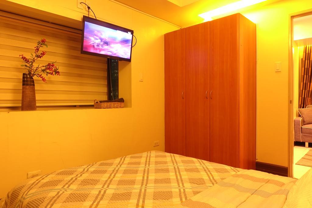 Apartment Modern Asian At Forbeswood Parklane The Bgc Manila